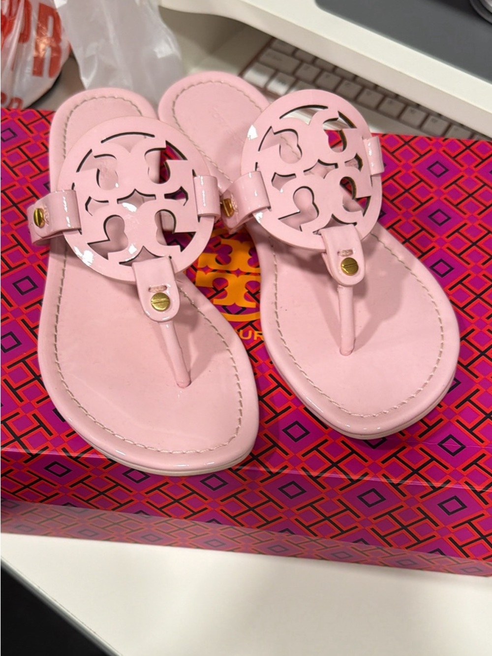 Tory Burch Patent Leather Pink Thong Sandals